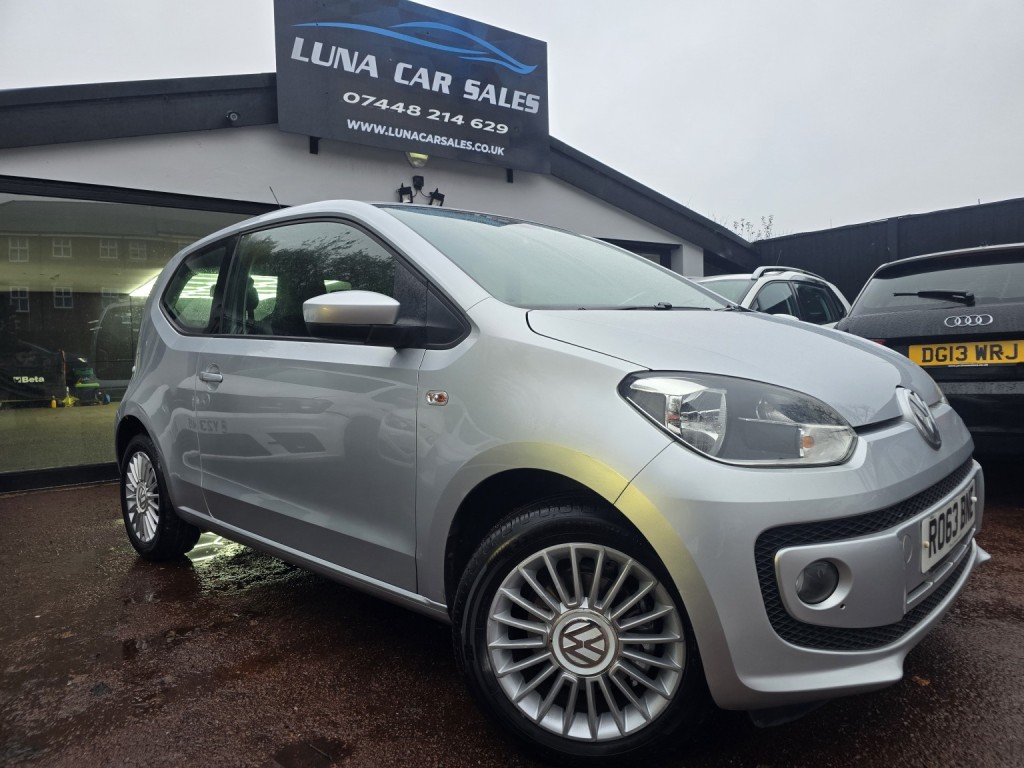 2011 CC 999CC MORE INFO... photo